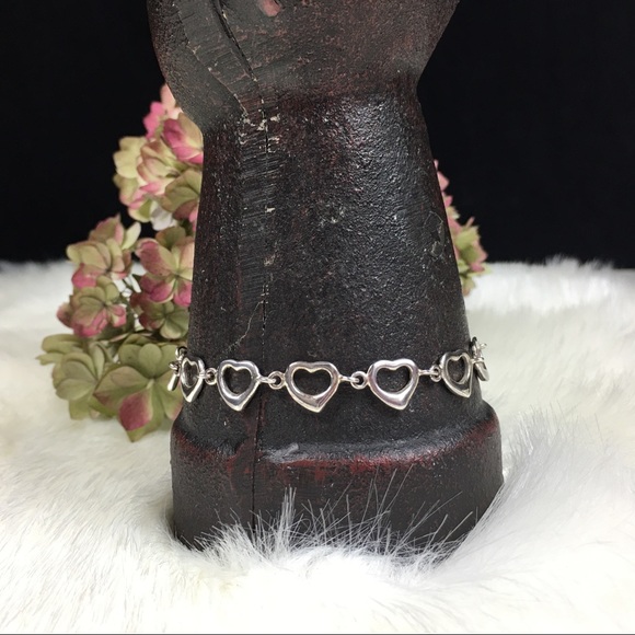 Jewelry - Sterling Silver Heart Link Bracelet FAS 925